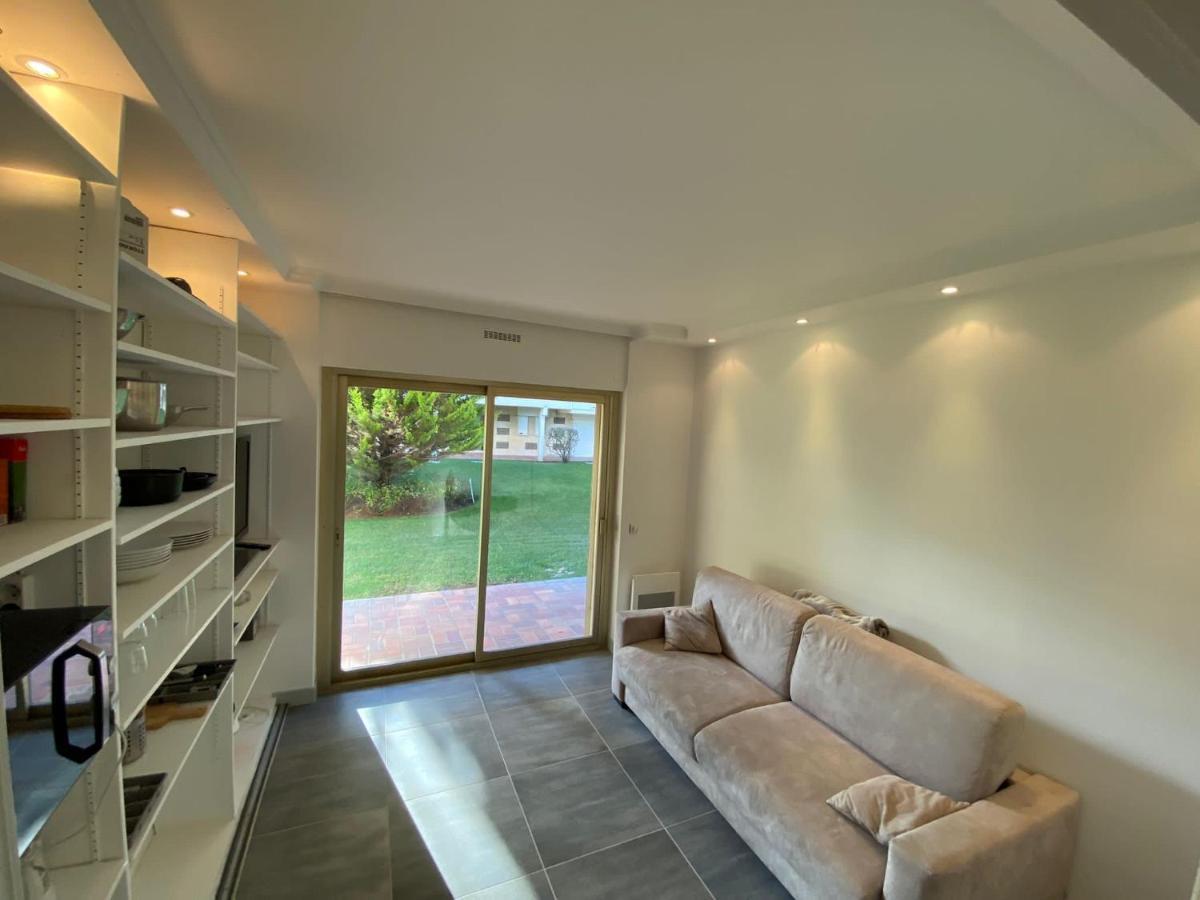 Studio Deauville Situe Devant La Plage Екстер'єр фото